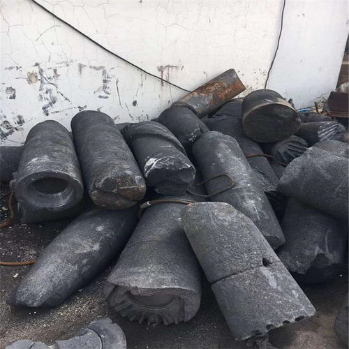 收购废石墨电极 用石墨作电极电解 24小时回收热线